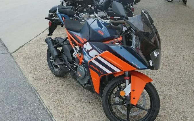 New 2024 KTM RC 390