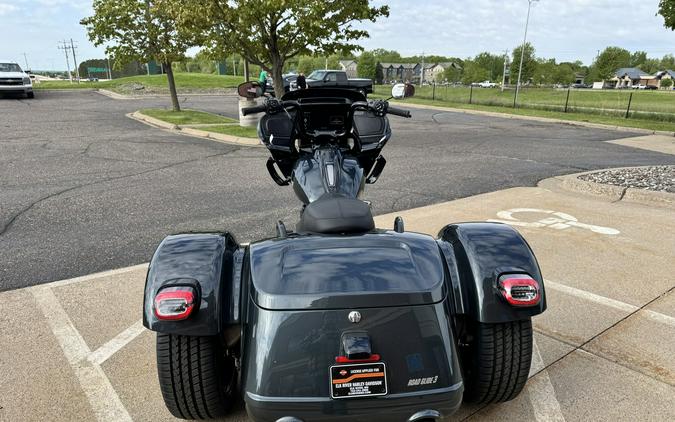 2026 Harley-Davidson Road Glide 3 Iron Horse Metallic
