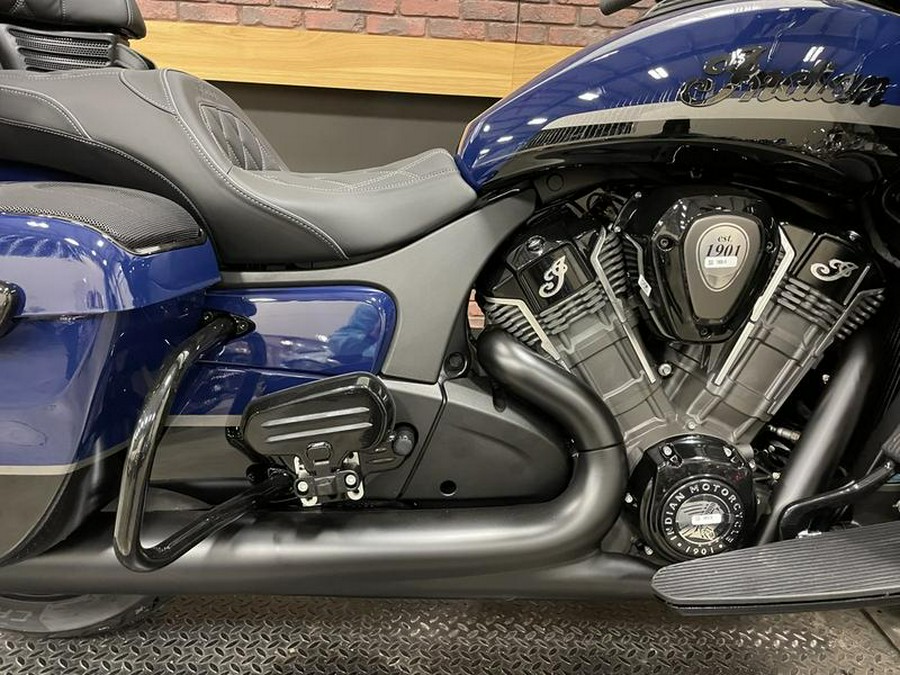 2024 Indian Motorcycle® Pursuit® Dark Horse® with PowerBand Audio Package Springfield Blue