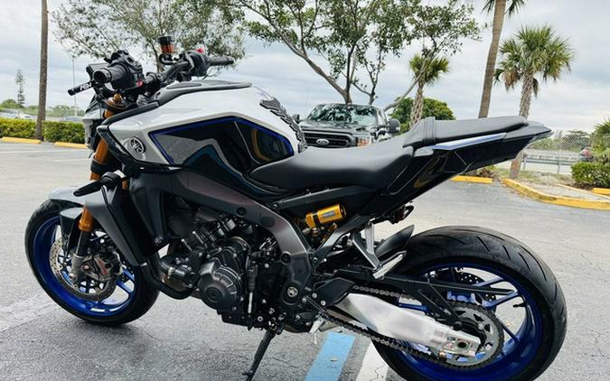 2025 Yamaha MT 09 SP