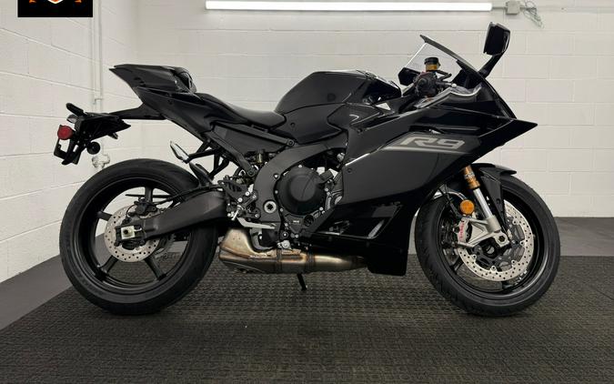 2027 Yamaha YZF-R9