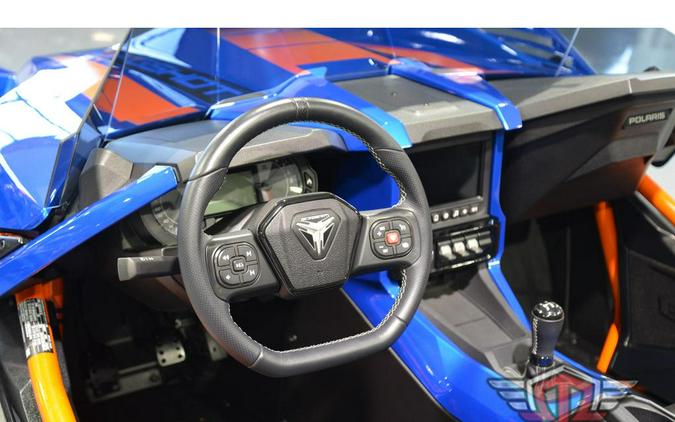 2024 Slingshot R MANUAL