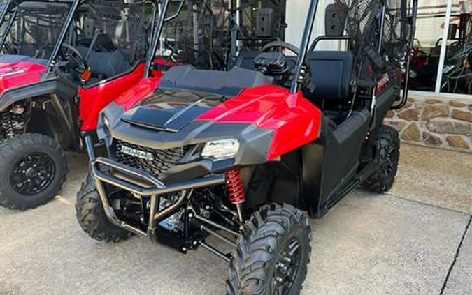 2024 Honda Pioneer 700 4