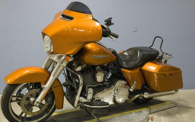 2014 Harley-Davidson® FLHX - Street Glide®