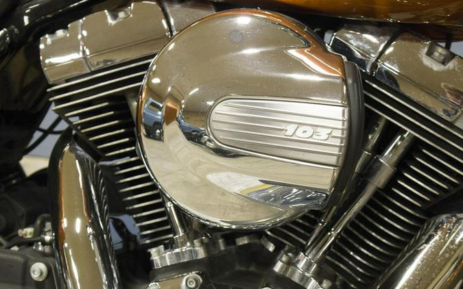 2014 Harley-Davidson® FLHX - Street Glide®