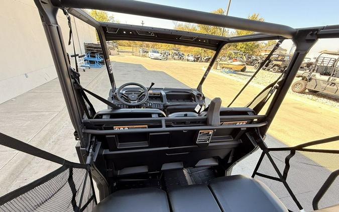 2026 Can-Am® Defender MAX DPS HD9 Stealth Black