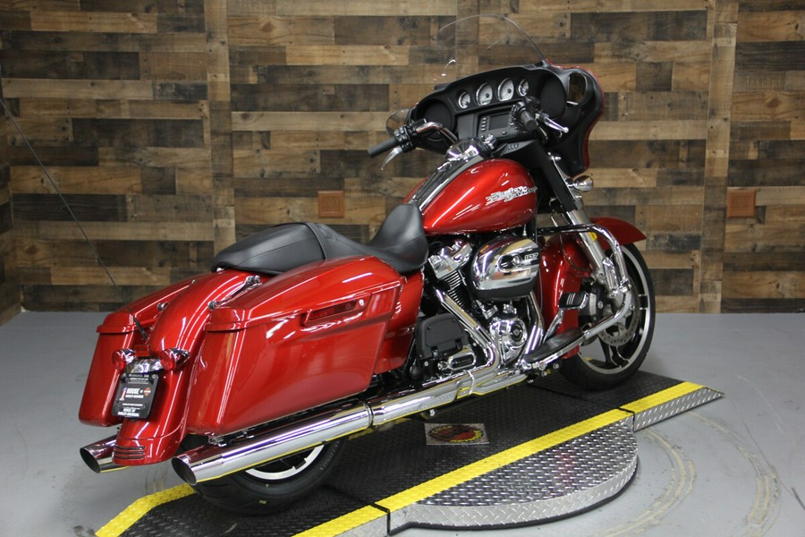 2019 Harley-Davidson Street Glide Wicked Red