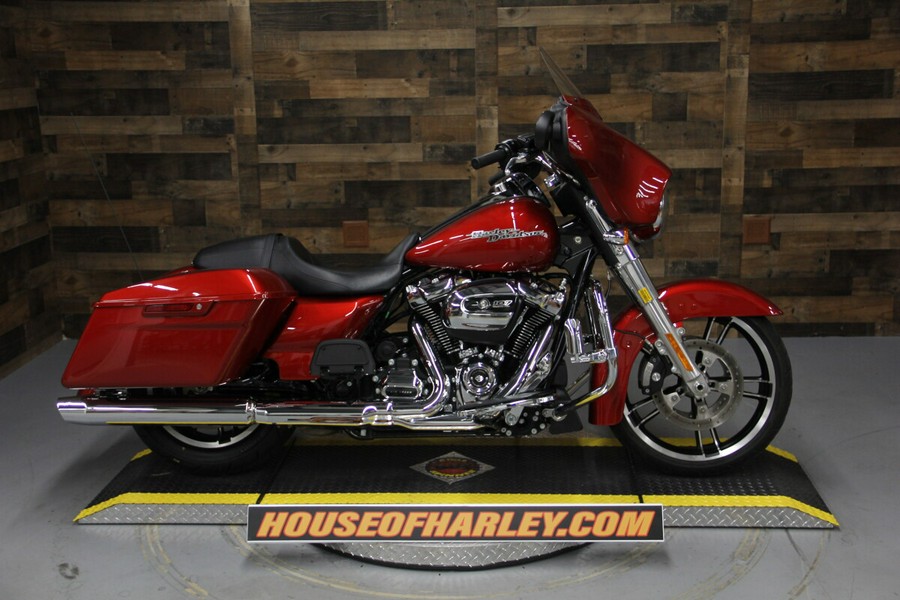 2019 Harley-Davidson Street Glide Wicked Red