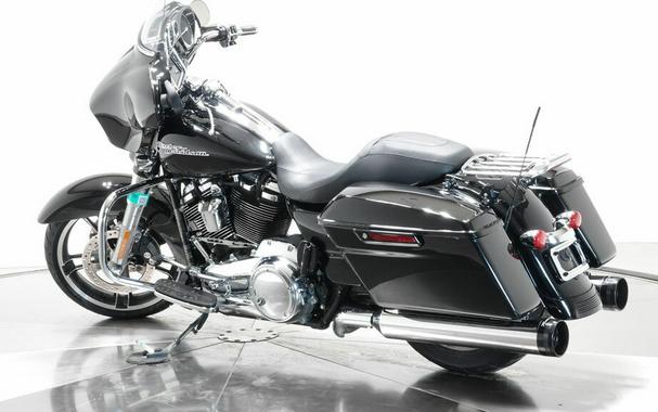 2017 Harley-Davidson Street Glide Special