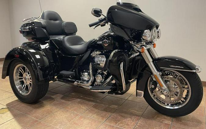 2023 Harley-Davidson® FLHTCUTG - Tri Glide® Ultra