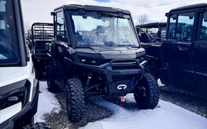 2026 Can-Am Defender XT CAB HD11