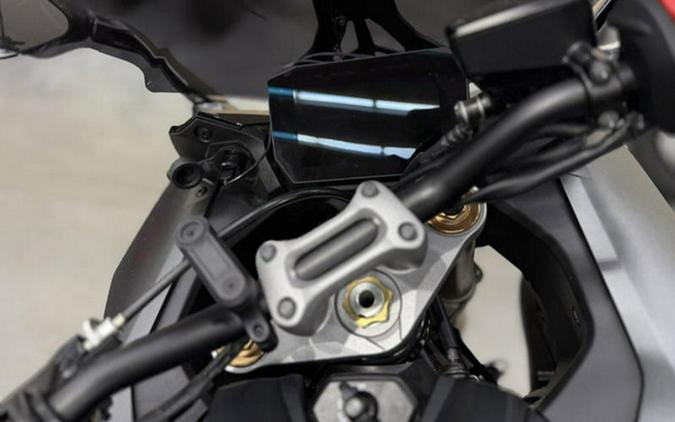 2024 Suzuki GSX-S1000GT Plus