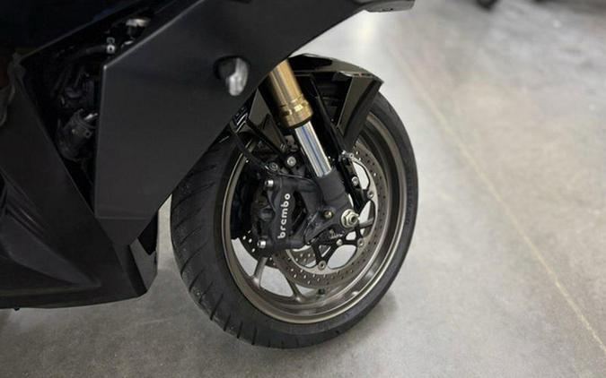 2024 Suzuki GSX-S1000GT Plus