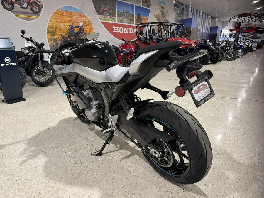 2026 CFMOTO 675SS