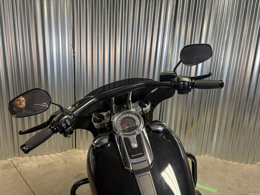 2021 Harley-Davidson Sport Glide Vivid Black