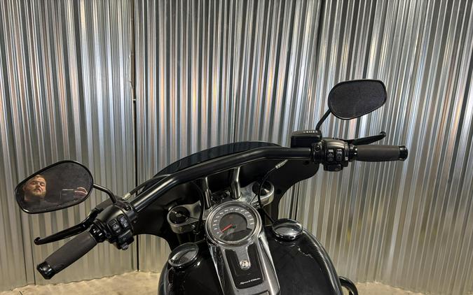 2021 Harley-Davidson Sport Glide Vivid Black