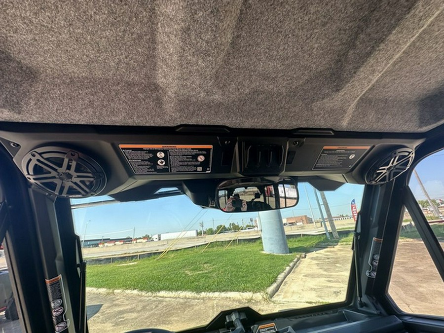 2026 Can-Am Defender MAX Limited HD11 Desert Tan & Carbon Black