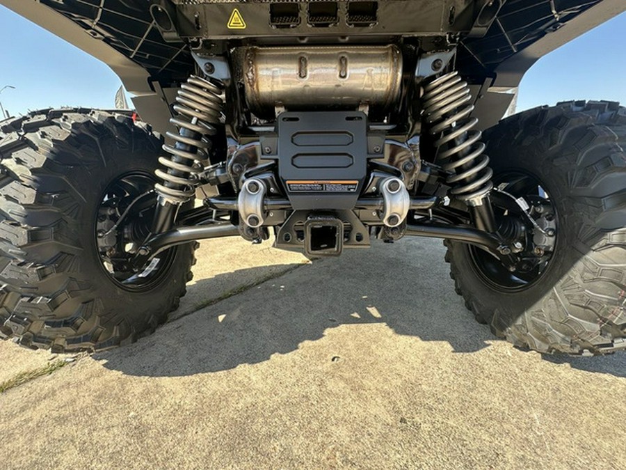 2026 Can-Am Defender MAX Limited HD11 Desert Tan & Carbon Black