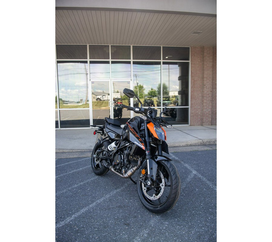 2026 KTM 250 Duke