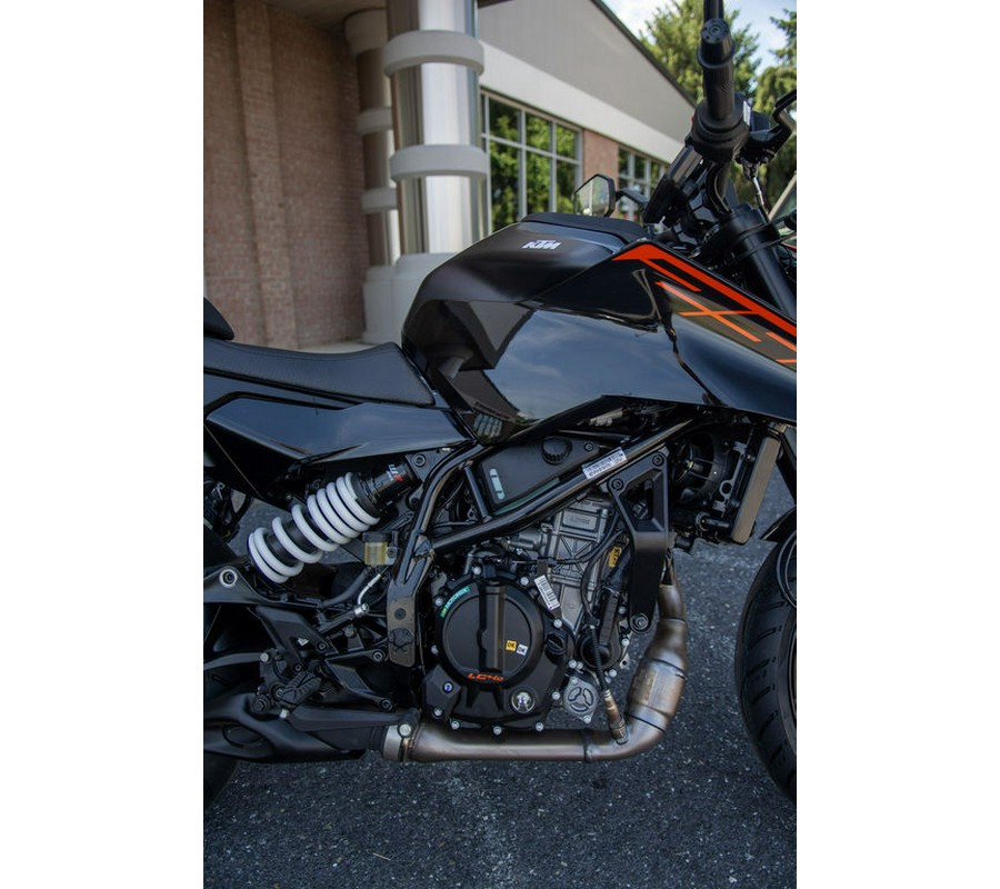 2026 KTM 250 Duke