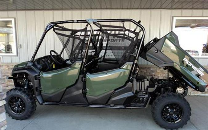 2023 Honda Pioneer 1000-6 Deluxe Crew