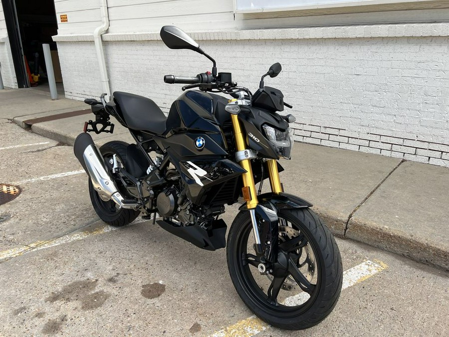 2024 BMW G 310 R Triple Black