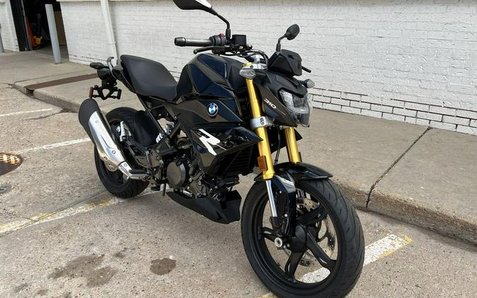 2024 BMW G 310 R Triple Black