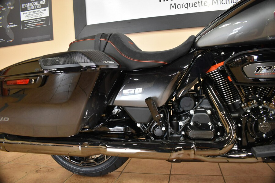 FLTRXSE 2025 CVO™ Road Glide™