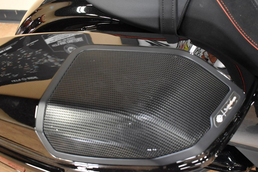 FLTRXSE 2025 CVO™ Road Glide™