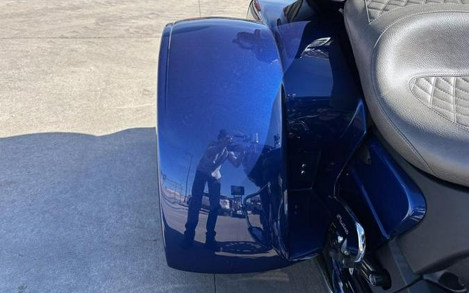 2020 Indian Motorcycle® Challenger Limited Deepwater Metallic