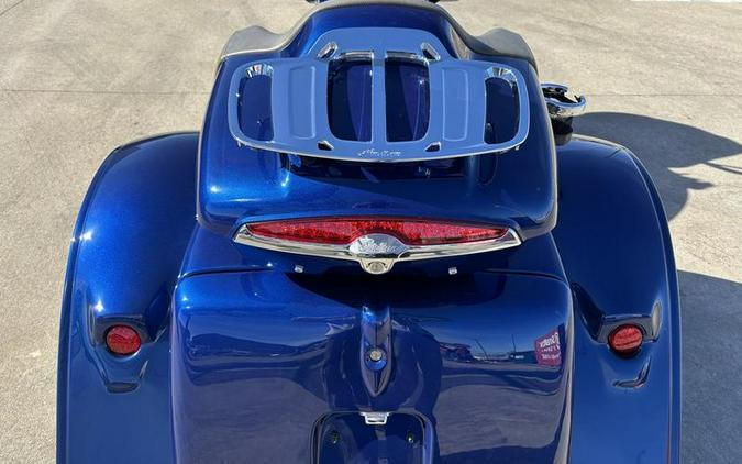 2020 Indian Motorcycle® Challenger Limited Deepwater Metallic