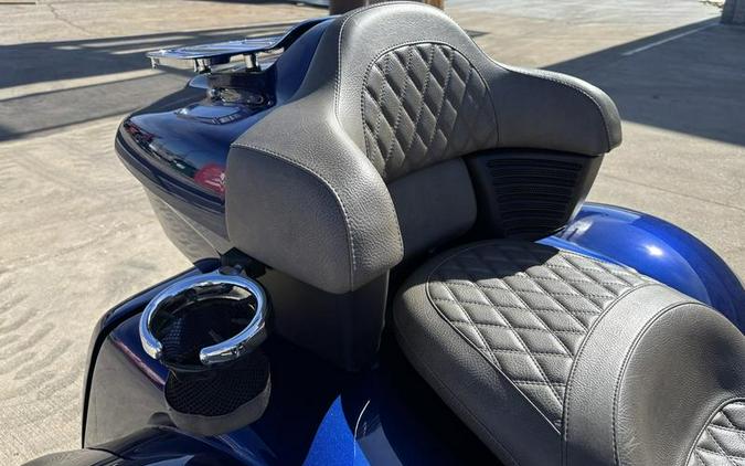 2020 Indian Motorcycle® Challenger Limited Deepwater Metallic