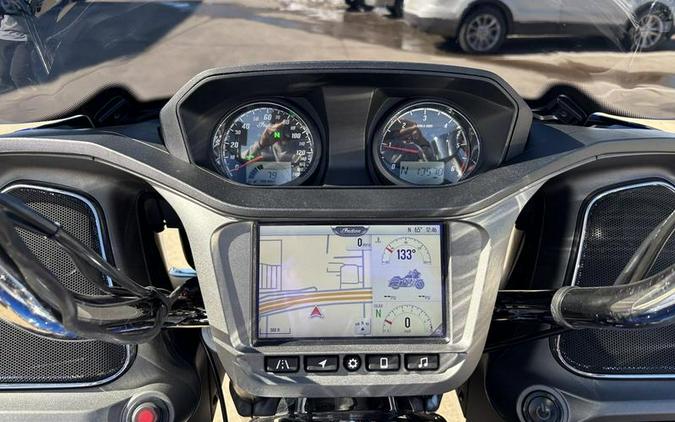 2020 Indian Motorcycle® Challenger Limited Deepwater Metallic