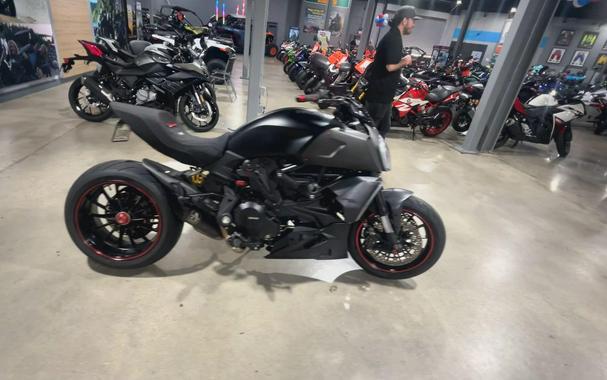 2020 Ducati DIAVEL1260