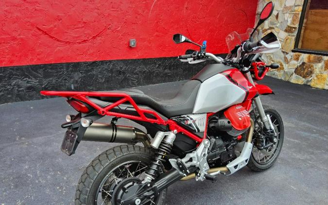 2022 Moto Guzzi V85 TT