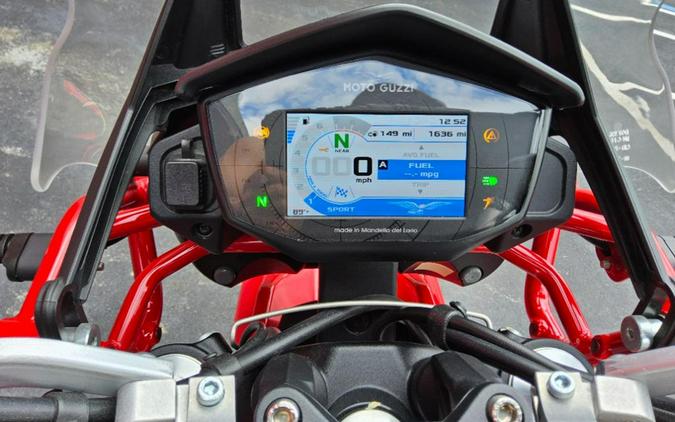 2022 Moto Guzzi V85 TT