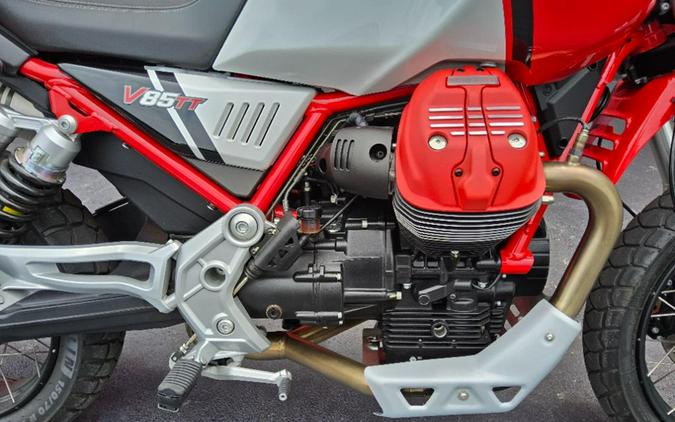 2022 Moto Guzzi V85 TT