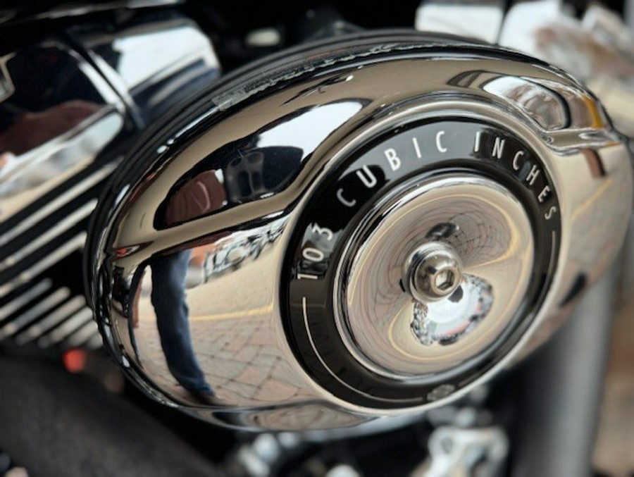 2015 Harley Davidson Breakout® FXSB