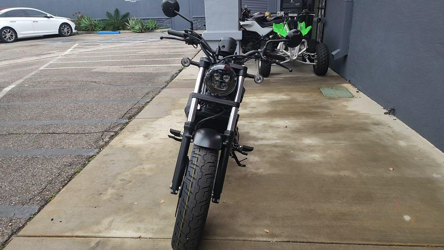 2026 Honda REBEL 300 E-CLUTCH