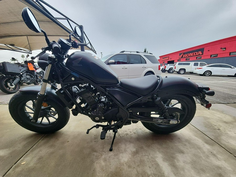 2026 Honda REBEL 300 E-CLUTCH