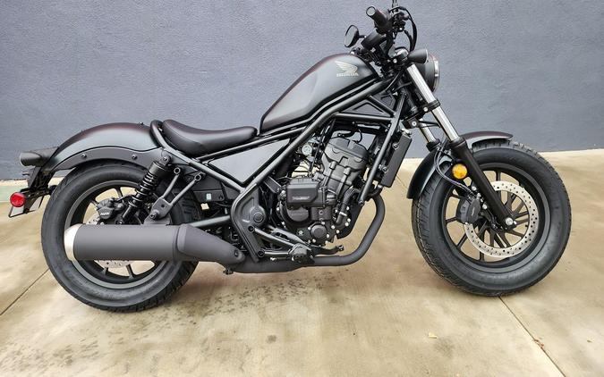 2026 Honda REBEL 300 E-CLUTCH