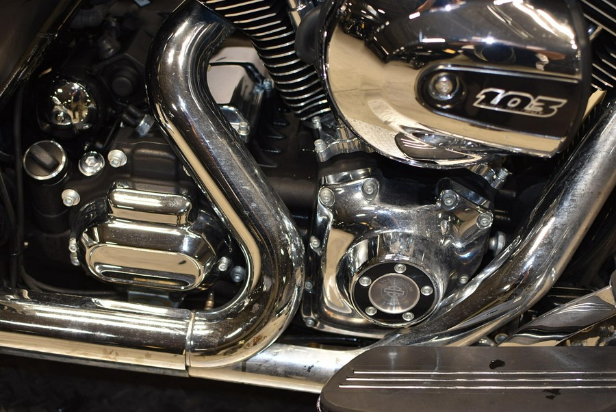 2014 Harley-Davidson Street Glide FLHX