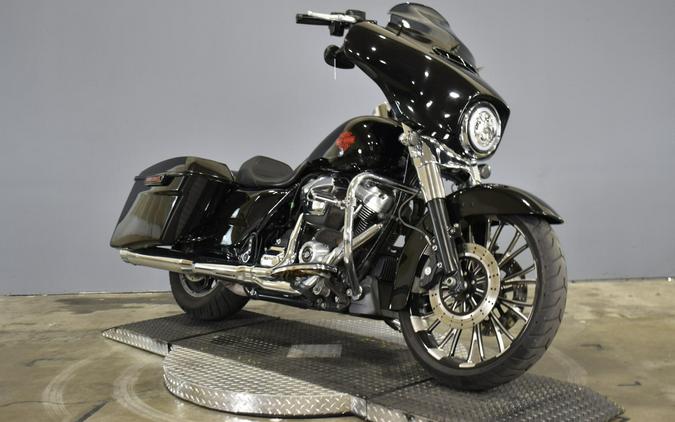 2020 Harley-Davidson Electra Glide Standard Vivid Black