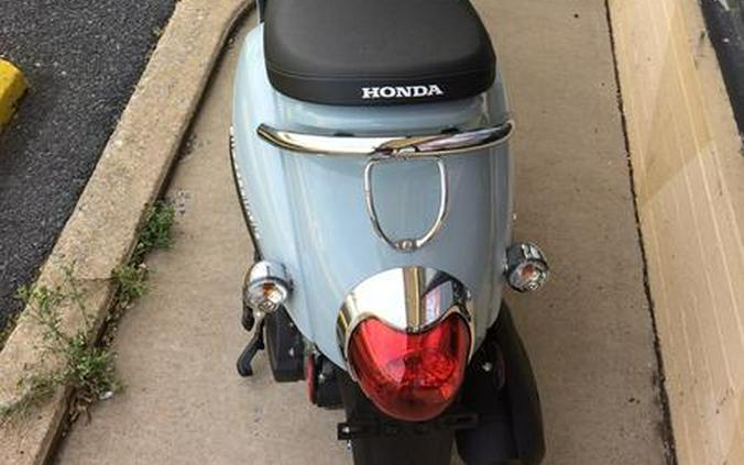 2022 Honda® Metropolitan