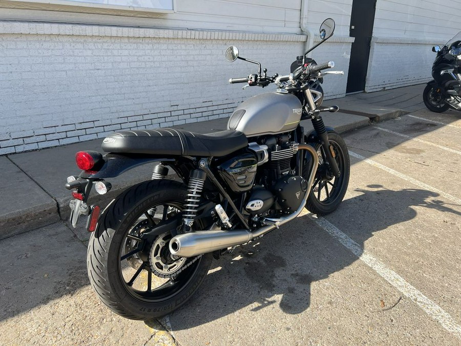 2023 Triumph Speed Twin 900 Matte Silver Ice