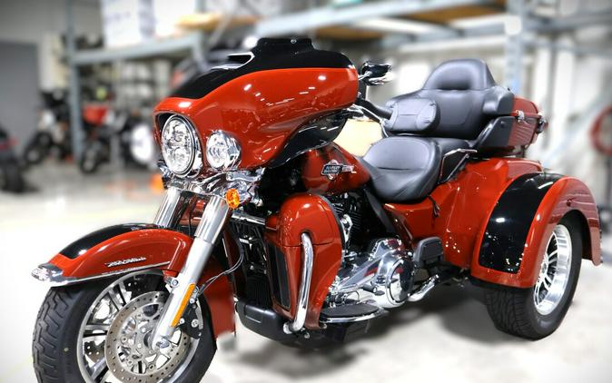 2024 Harley-Davidson Tri Glide Ultra Red Rock / Vivid Black