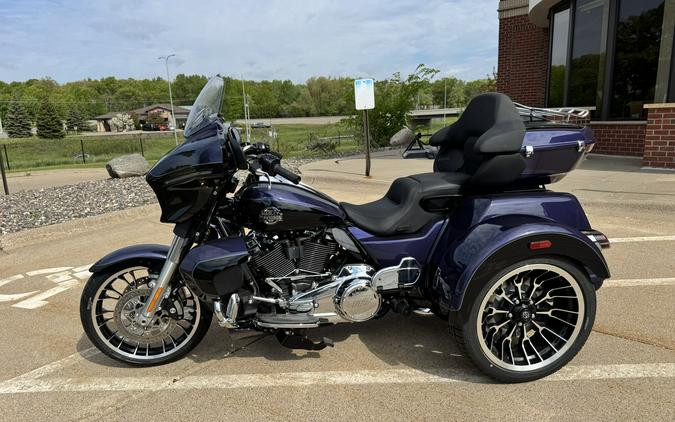 2026 Harley-Davidson Street Glide 3 Limited Purple Abyss / Vivid Black Chrome Trim