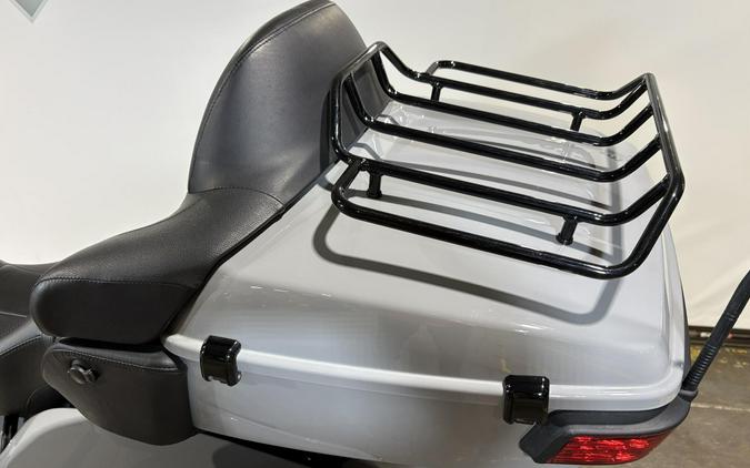 2024 Harley-Davidson® Ultra Limited Billiard Gray Trim Black