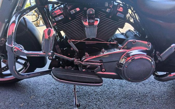 2017 Harley-Davidson Street Glide® Special