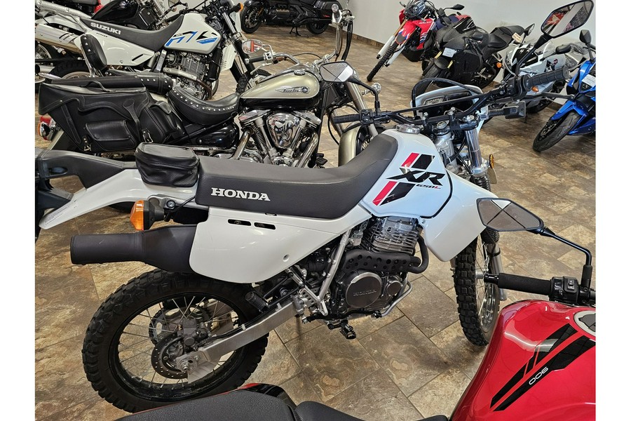 2023 XR650L - Honda